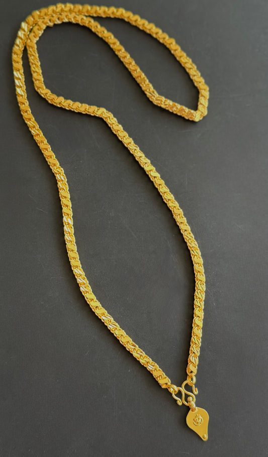 Gold tone 24 inches chain with om elakka thali pendant dj-49926