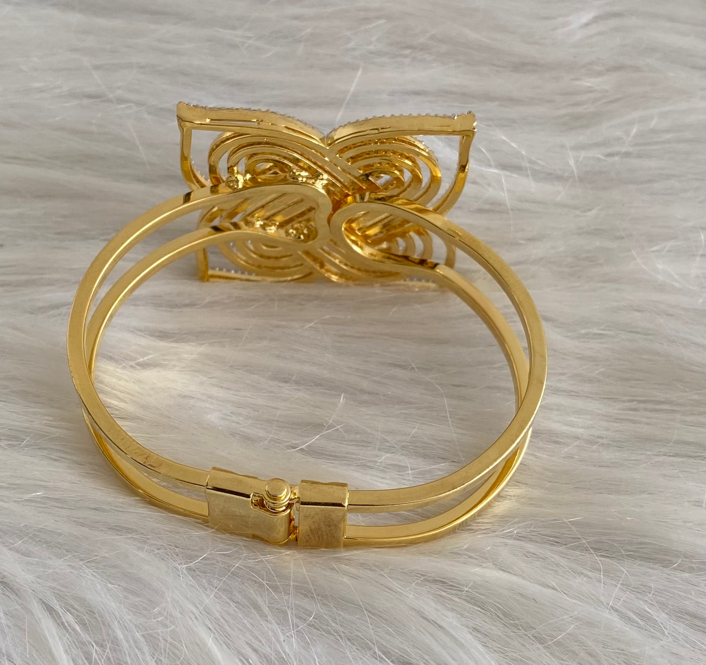 Two tone white stone openable rangoli kada/bangle Dj-53970