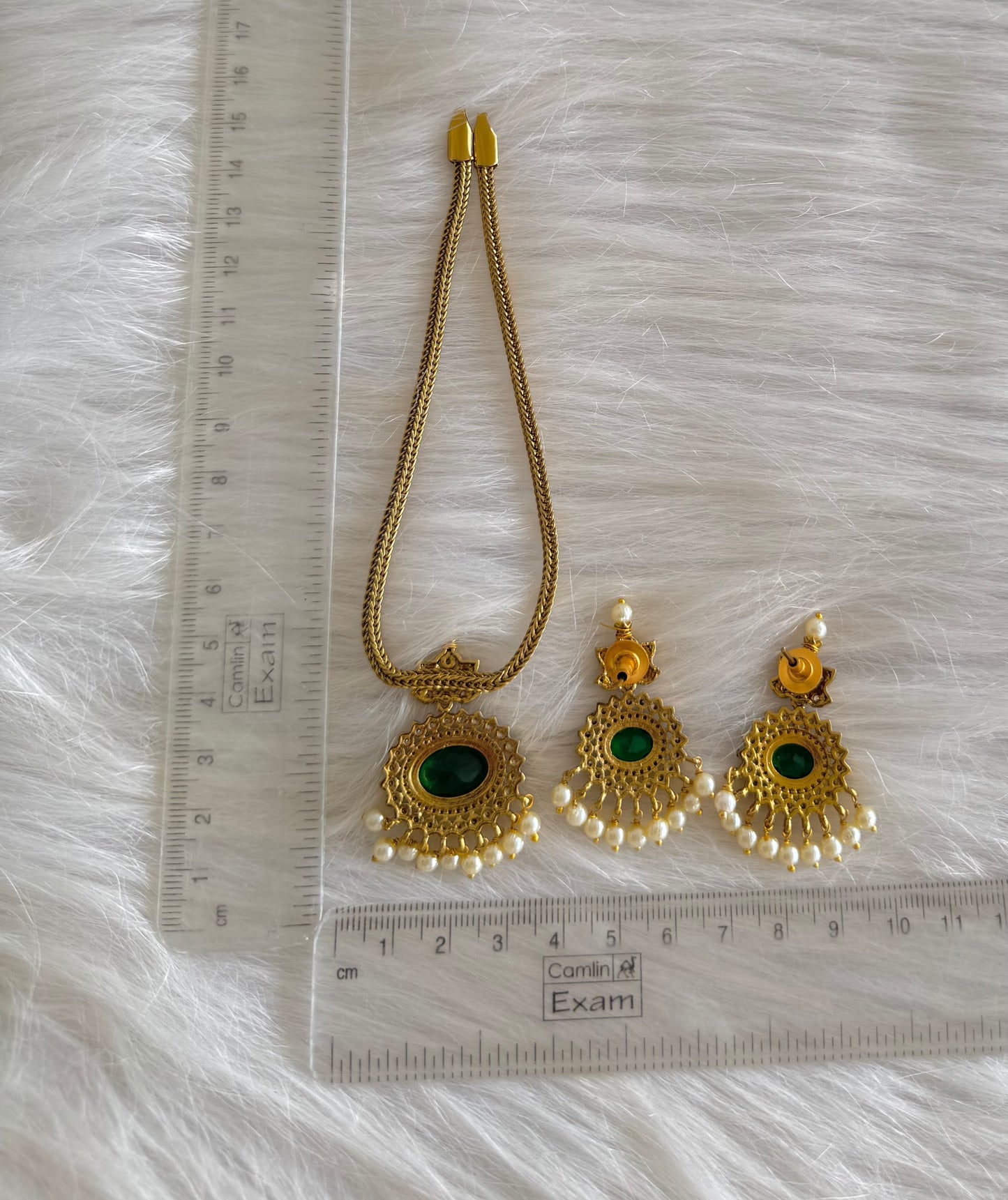 Antique gold tone cz bottle green oval stone necklace set dj-51205