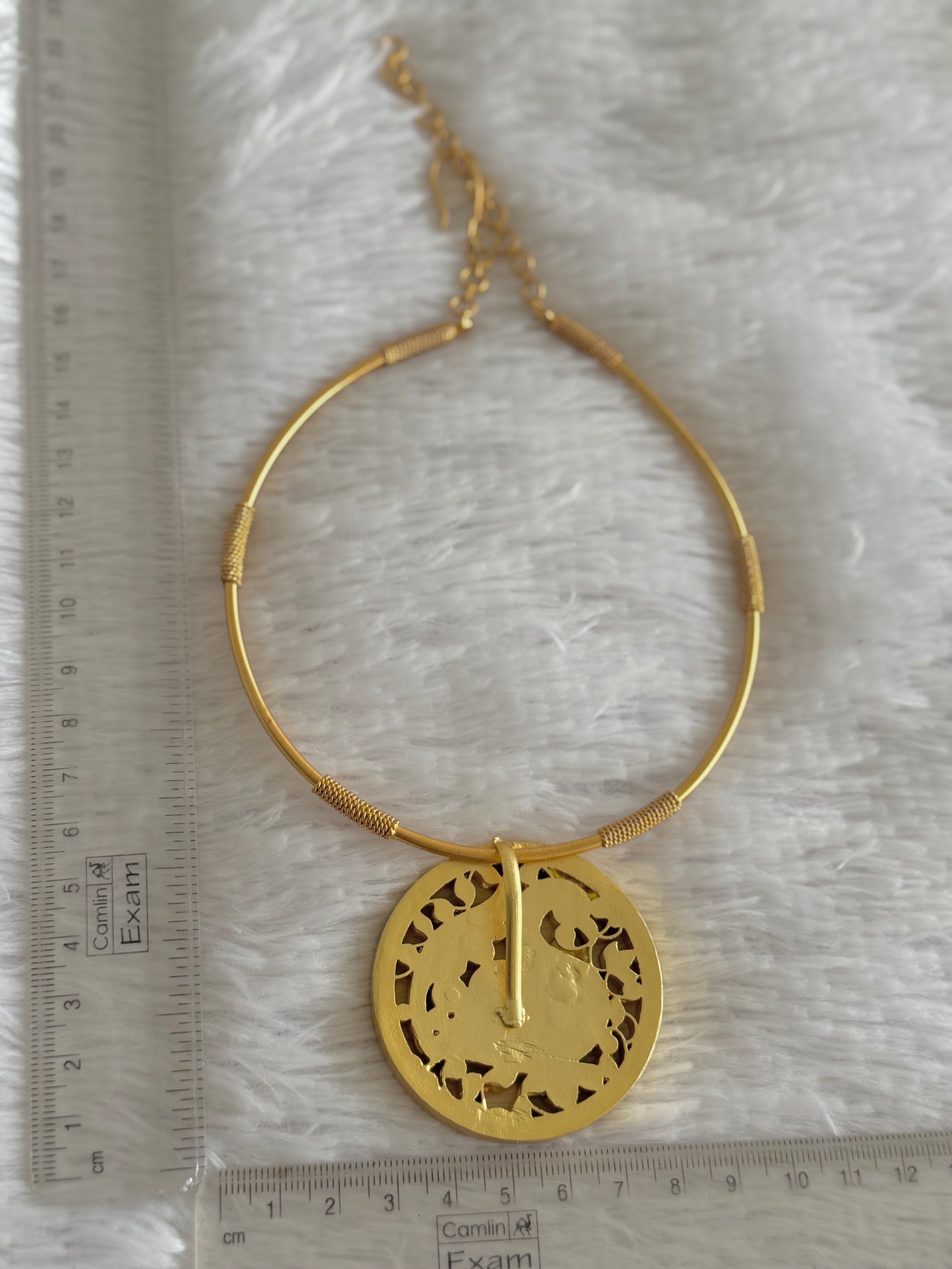 Matte finish pink-green-white kundan jadau round hasli peacock necklace dj-51533