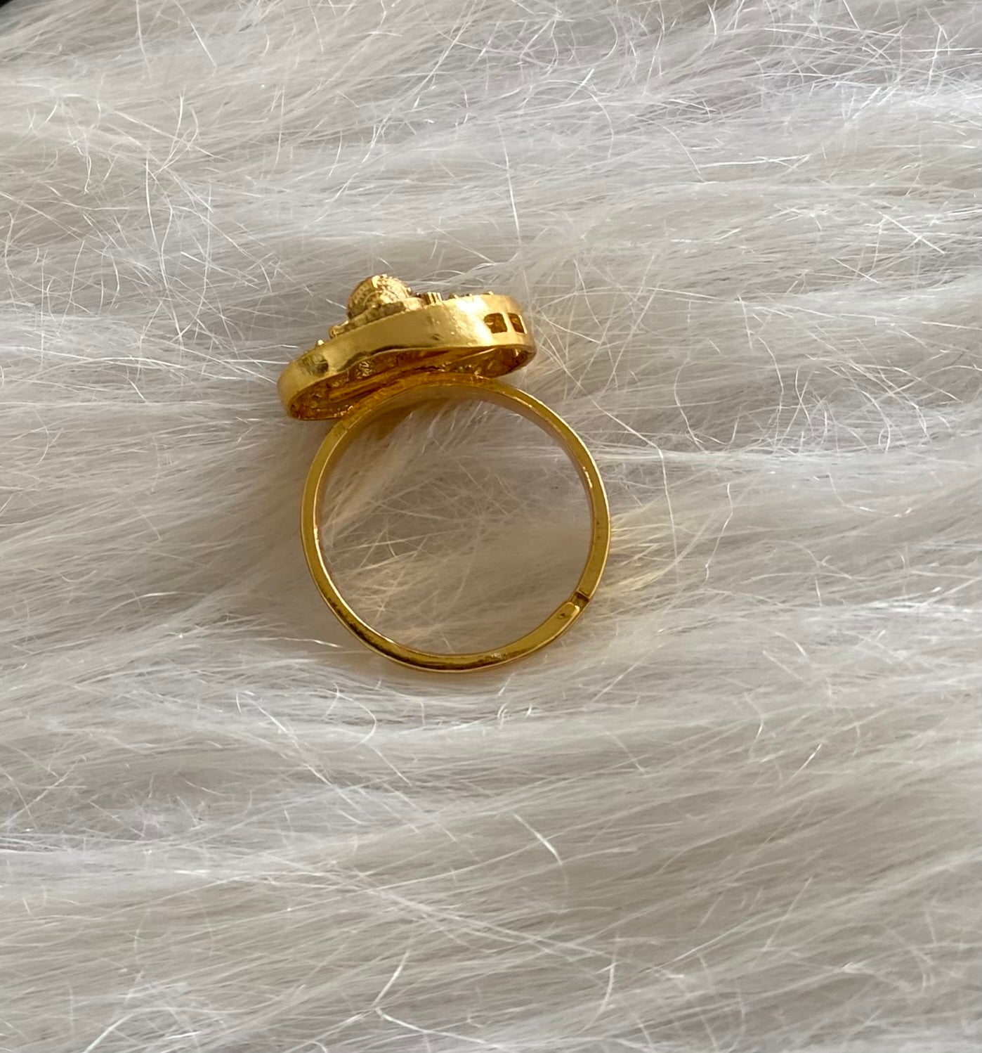 Antique gold tone lakshmi finger ring dj-54333