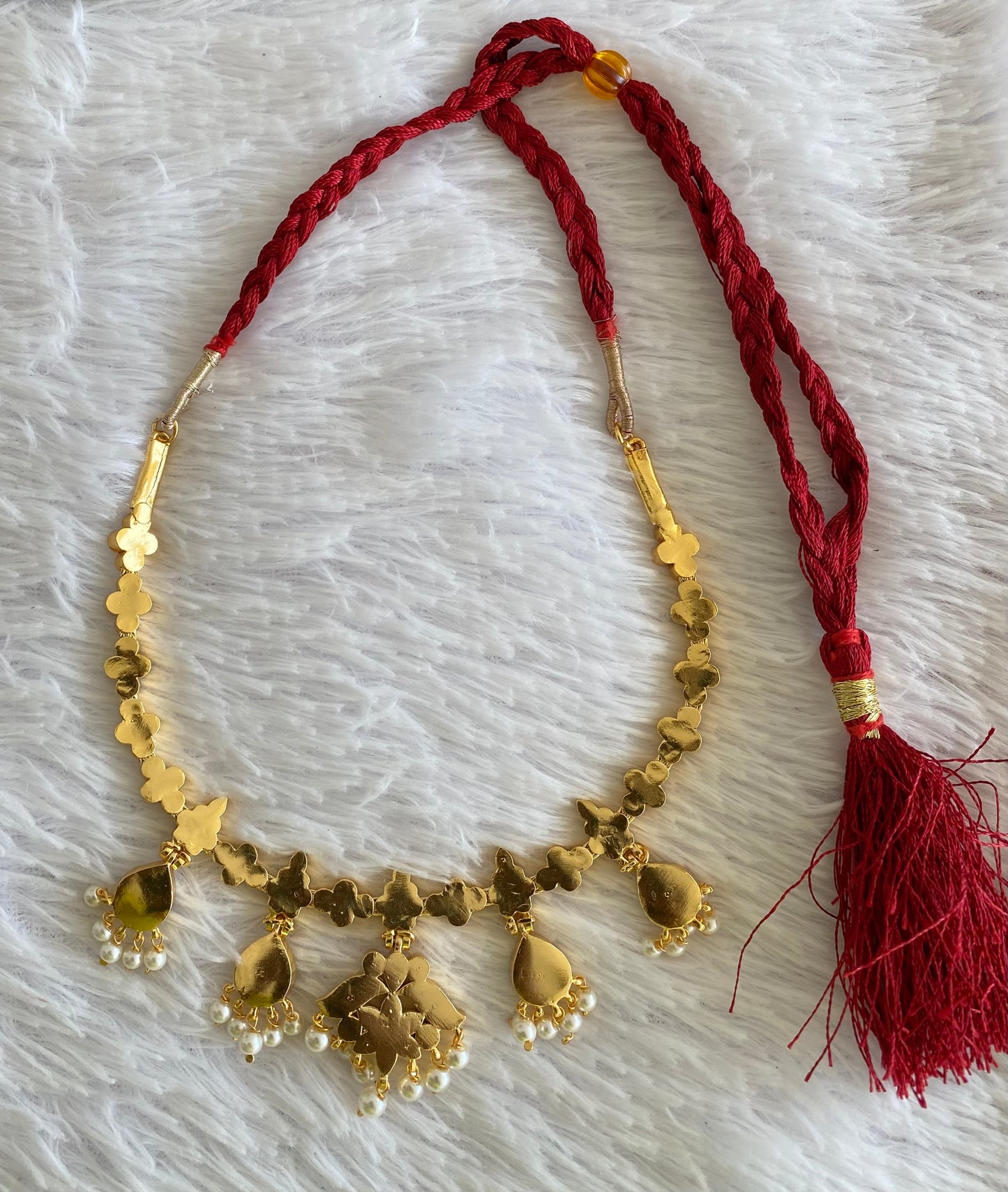Gold tone precious kemp-green-white pearl necklace dj-53234