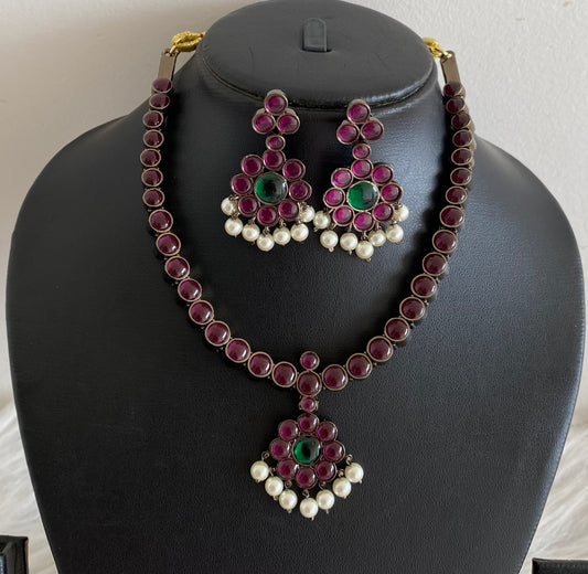 Black finish precious kemp-green pearl attigai necklace set dj-53958