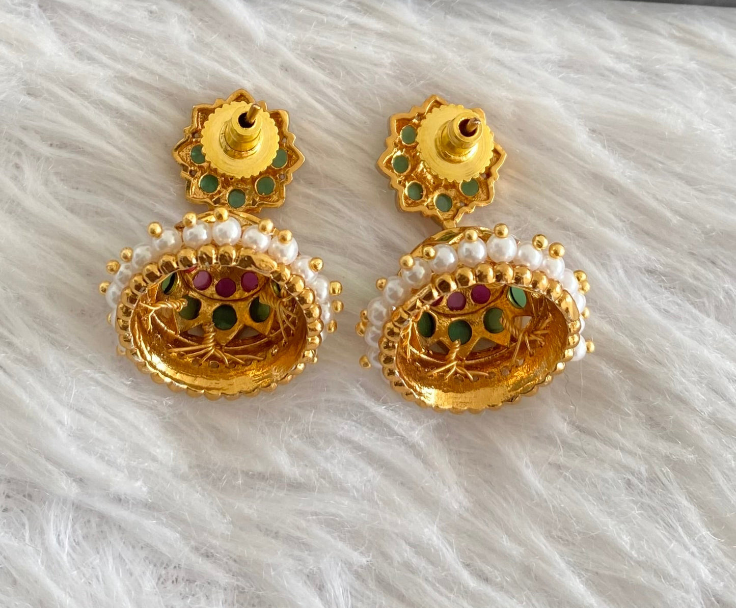 Antique gold tone kemp-green pearl jhumkka dj-53571