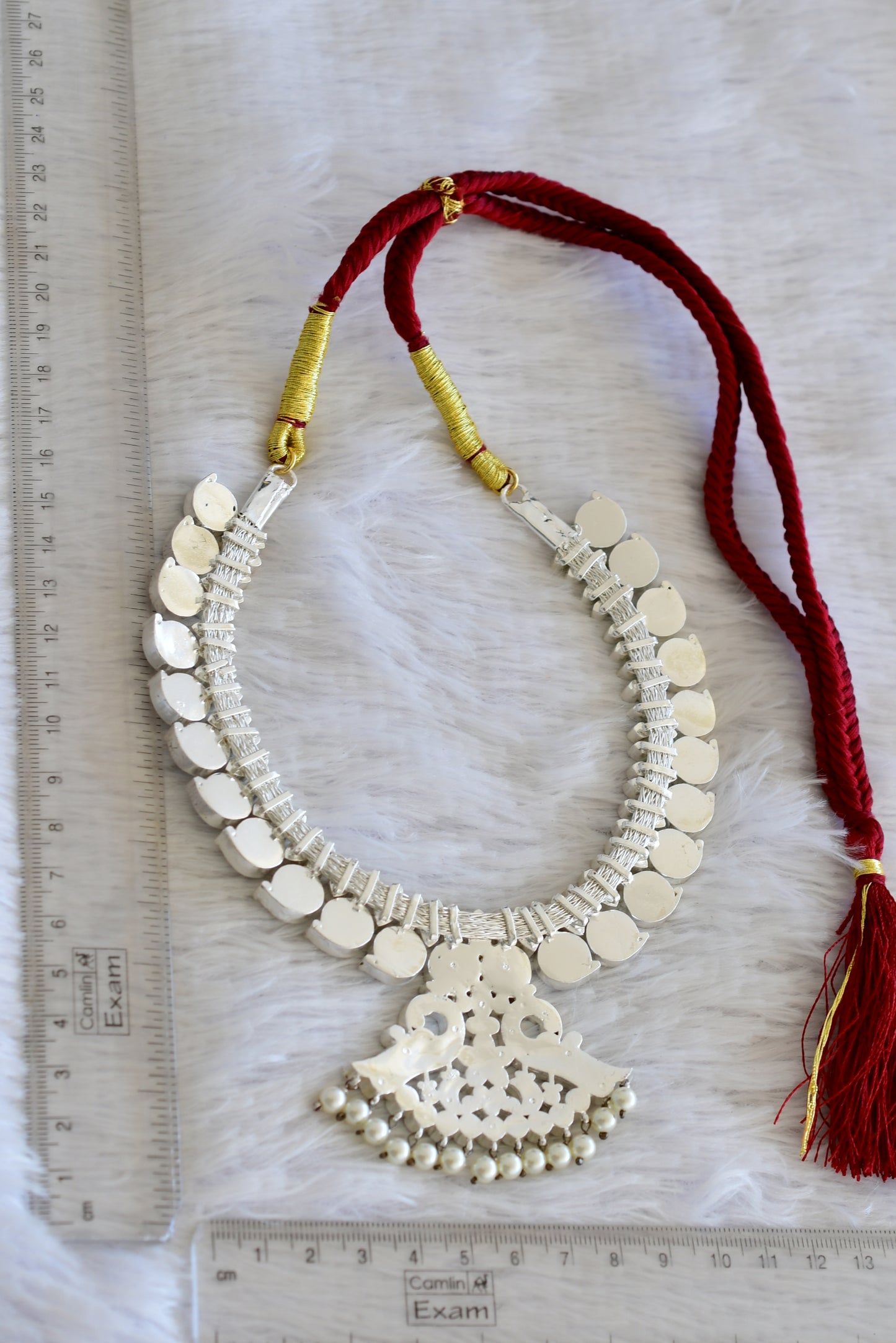 Silver tone precious kemp-green pearl mango necklace dj-52514