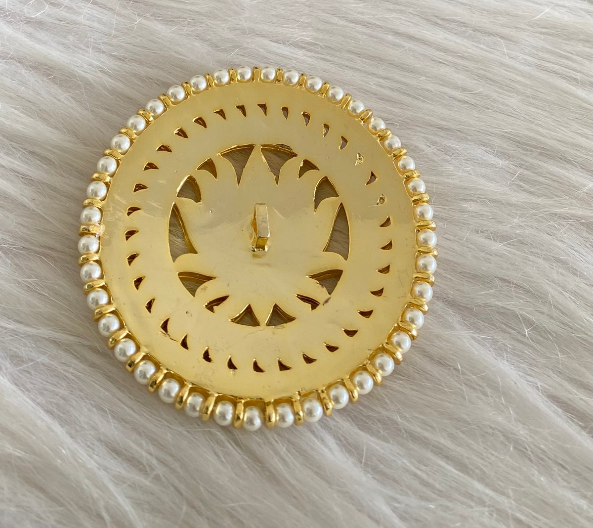 Gold tone precious kemp-green-white pearl round lotus hair jewel(rakodi)dj-54709