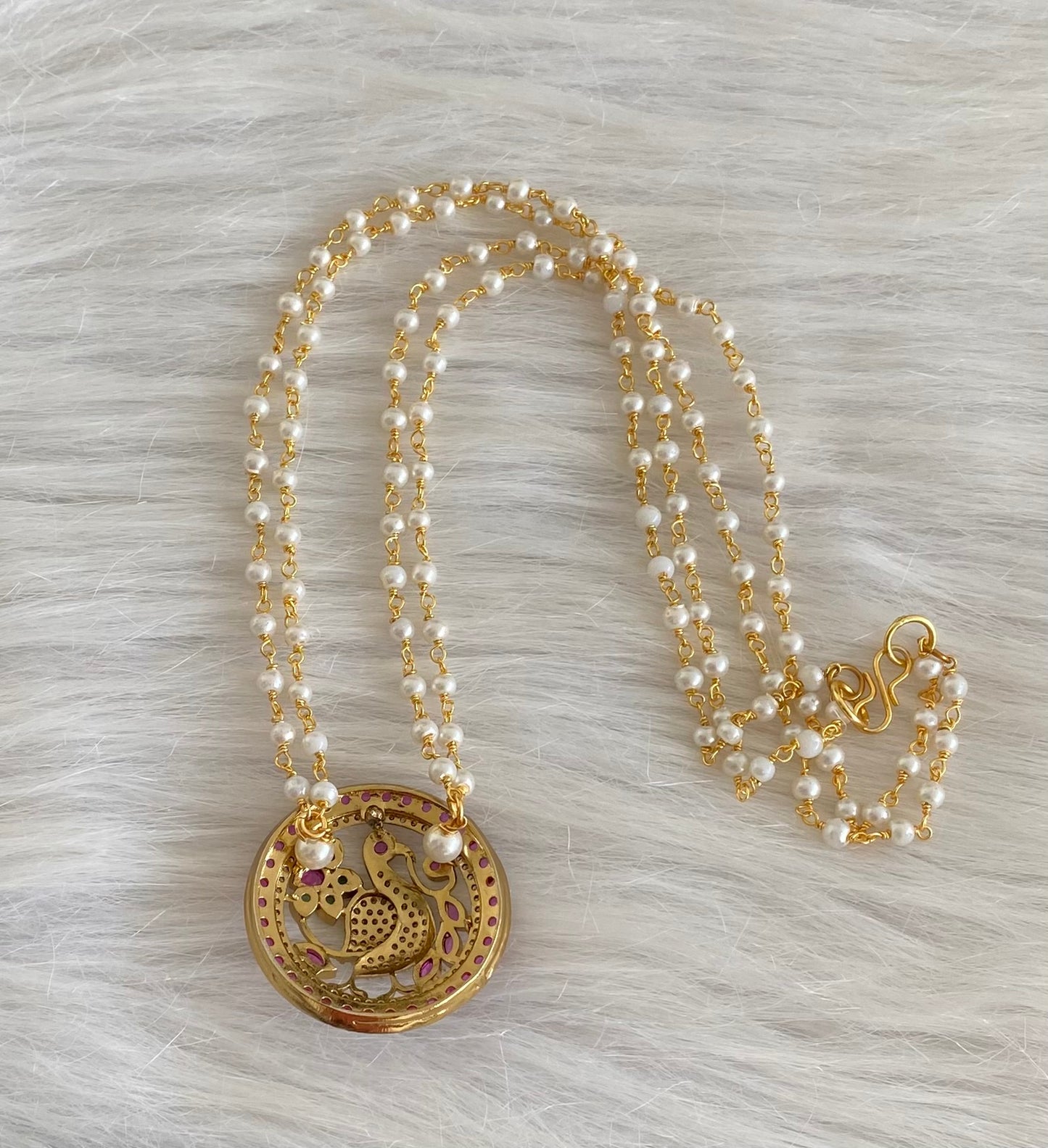 Antique gold tone kemp-green-white peacock pearl necklace dj-53698