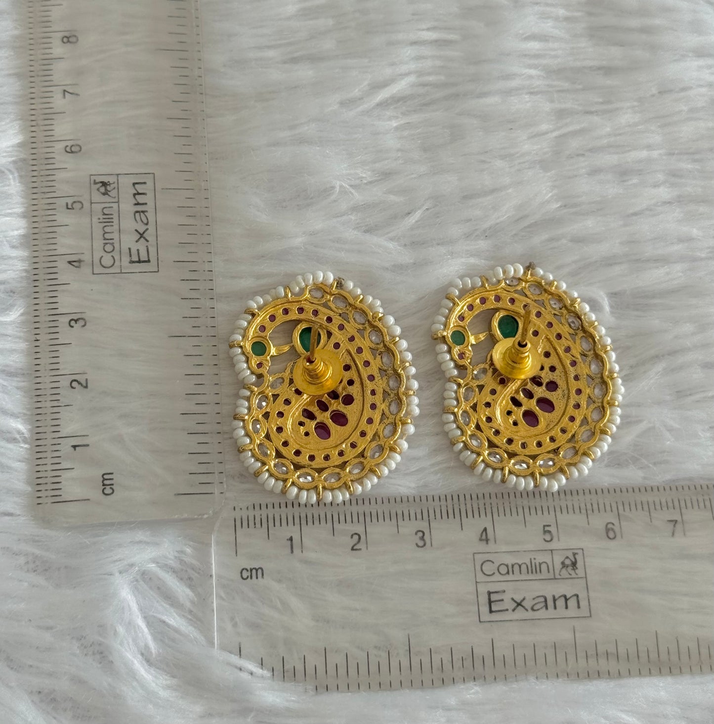 Matte finish kemp-green mango peacock big stud/earrings dj-52106