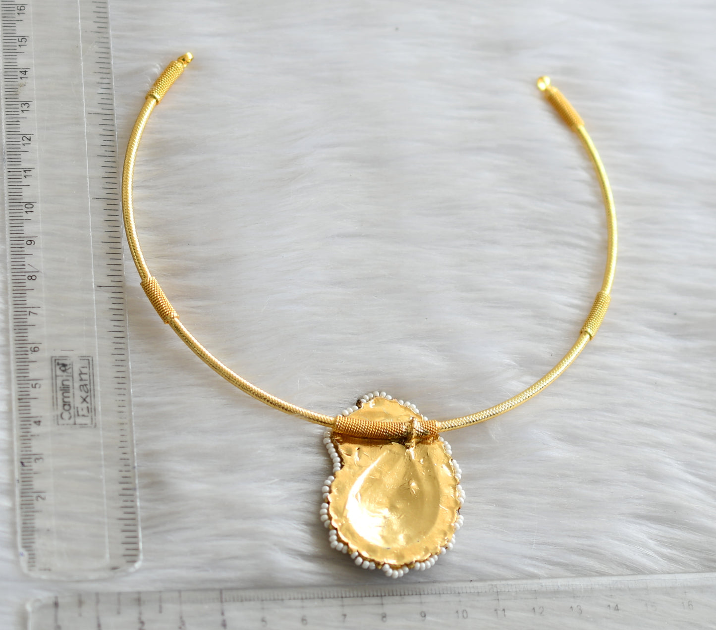 Gold tone pink-blue-white kundan jadau mango Hasli necklace dj-42356