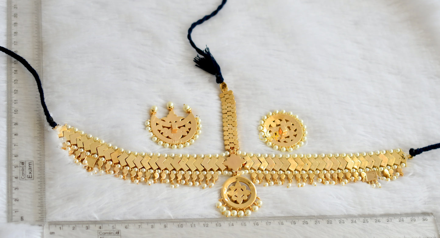 Gold tone precious kemp-green-white pearl mango maang tikka dj-50601