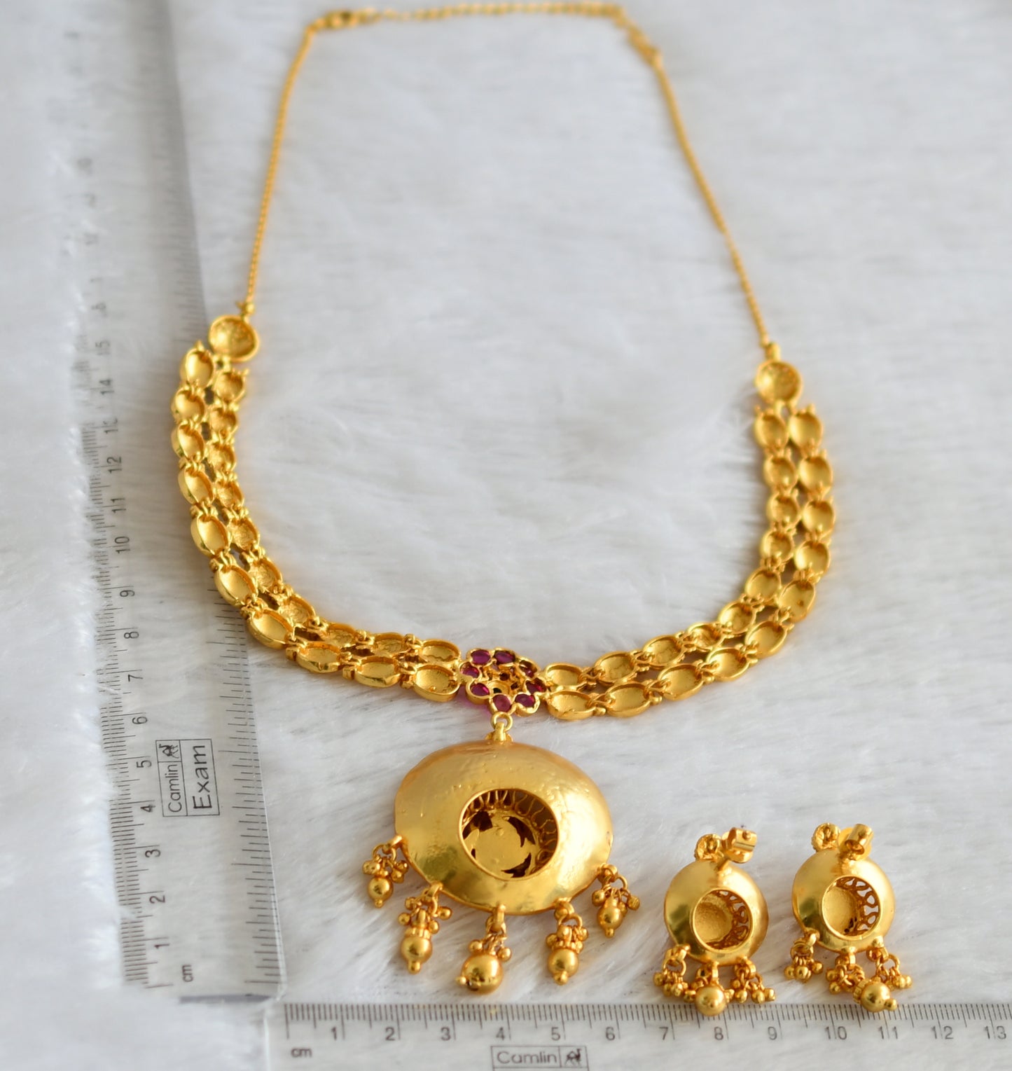Gold tone ruby-green lakshmi uncut polki necklace set dj-46993