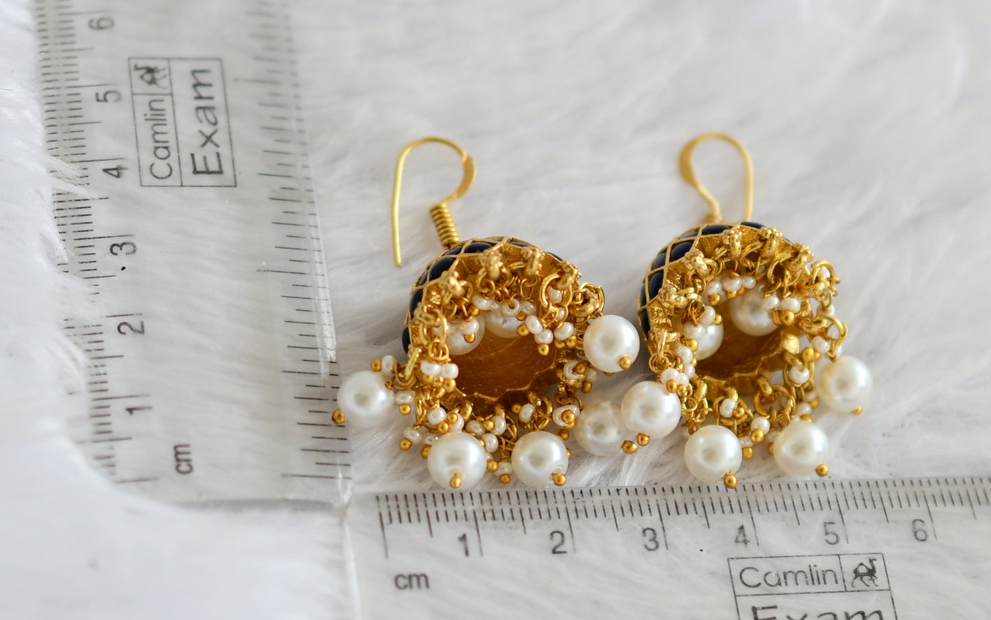 Gold tone blue kundan jadau pearl bead hook jhumkka dj-50647