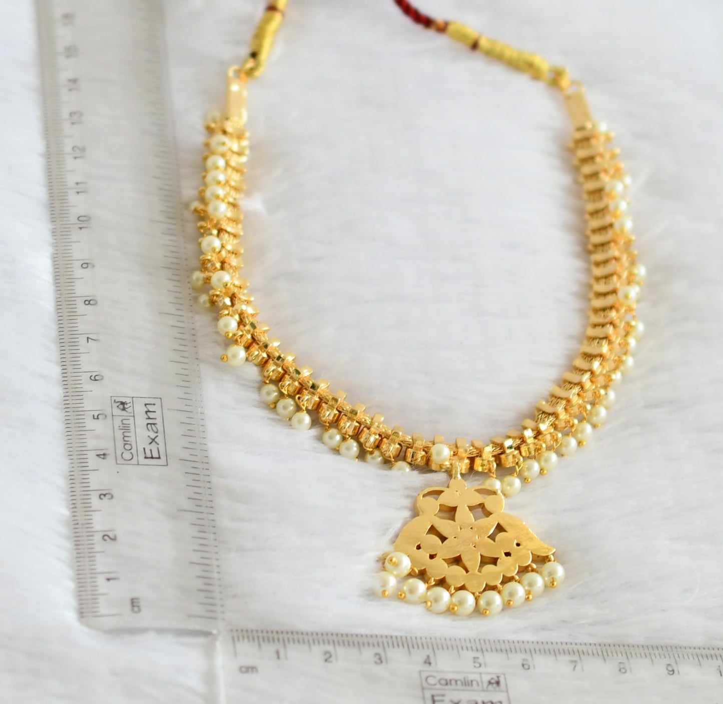 Gold tone precious kemp-white pearl necklace dj-48881