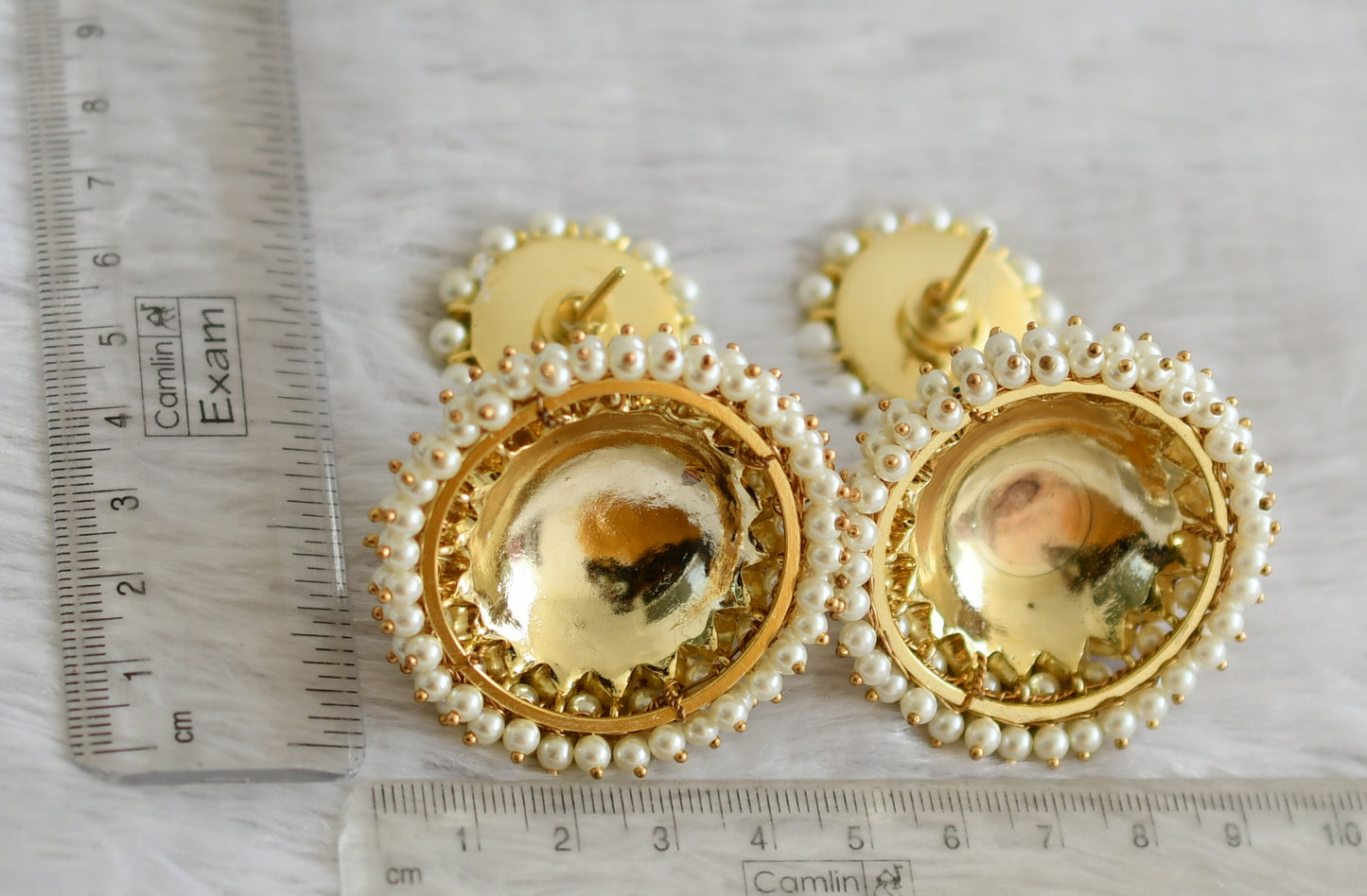 Gold tone precious kemp pearl huge heavy jhumkka DJ-48771