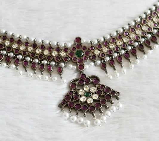 Black finish precious kemp-green-white pearl attigai/choker dj-50761