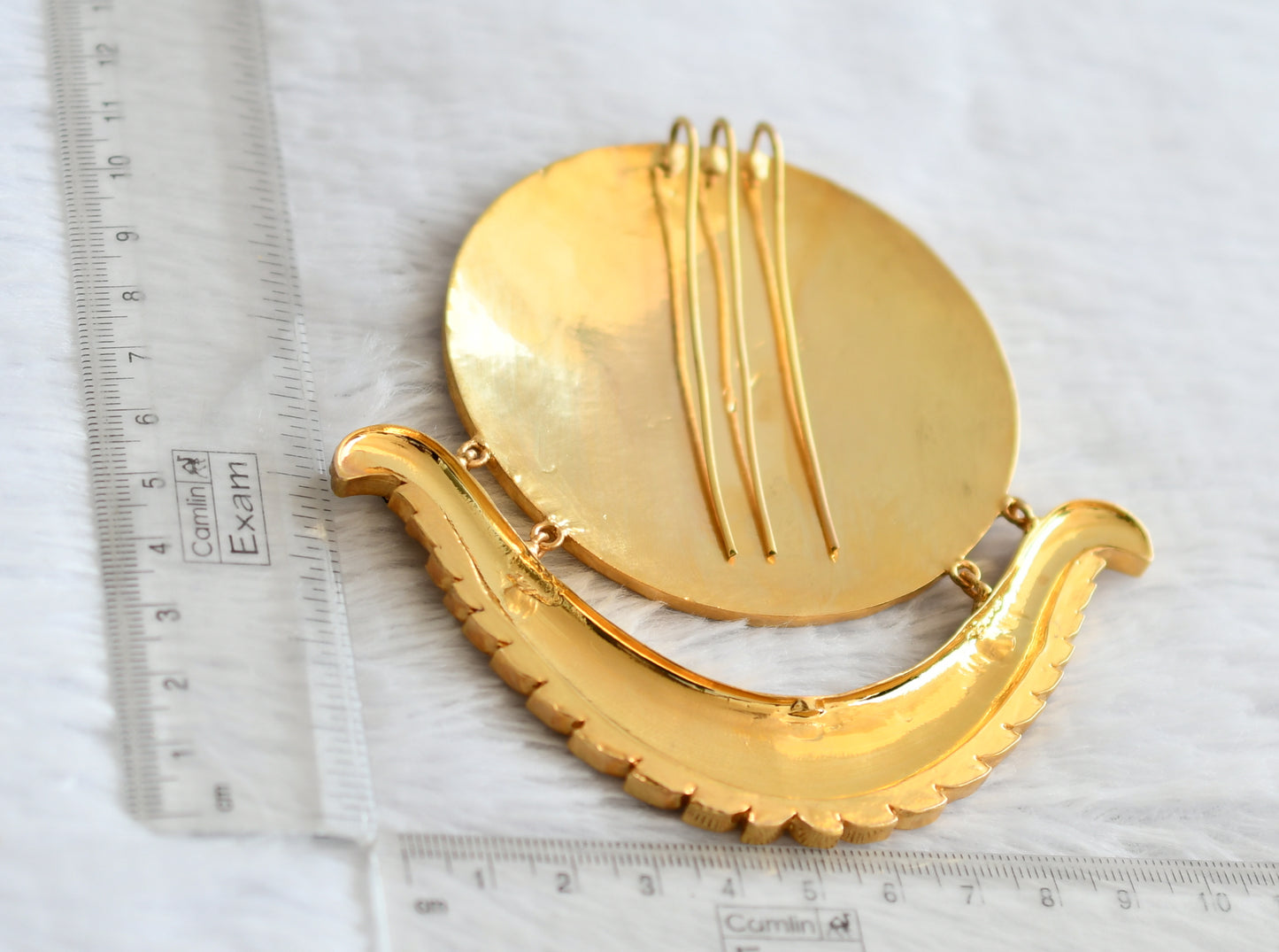 Gold tone pink-green-white kundan jadau big round flower pendant/hair jwell dj-50732