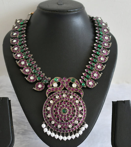 Black finish precious kemp-green-white mango-peacock flower necklace dj-50764