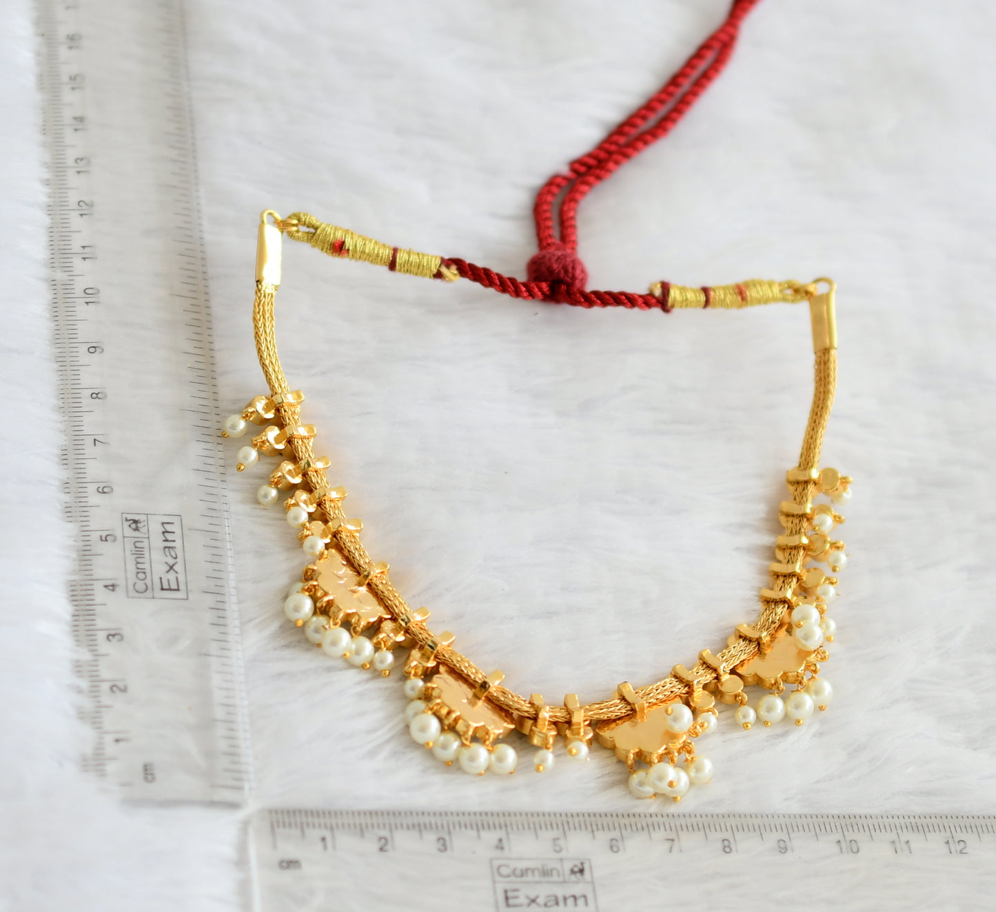 Gold tone precious kemp-green-white pearl flower necklace dj-50777