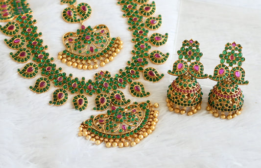 Matte finish green-kemp mango flower short haar set with tikka dj-50828