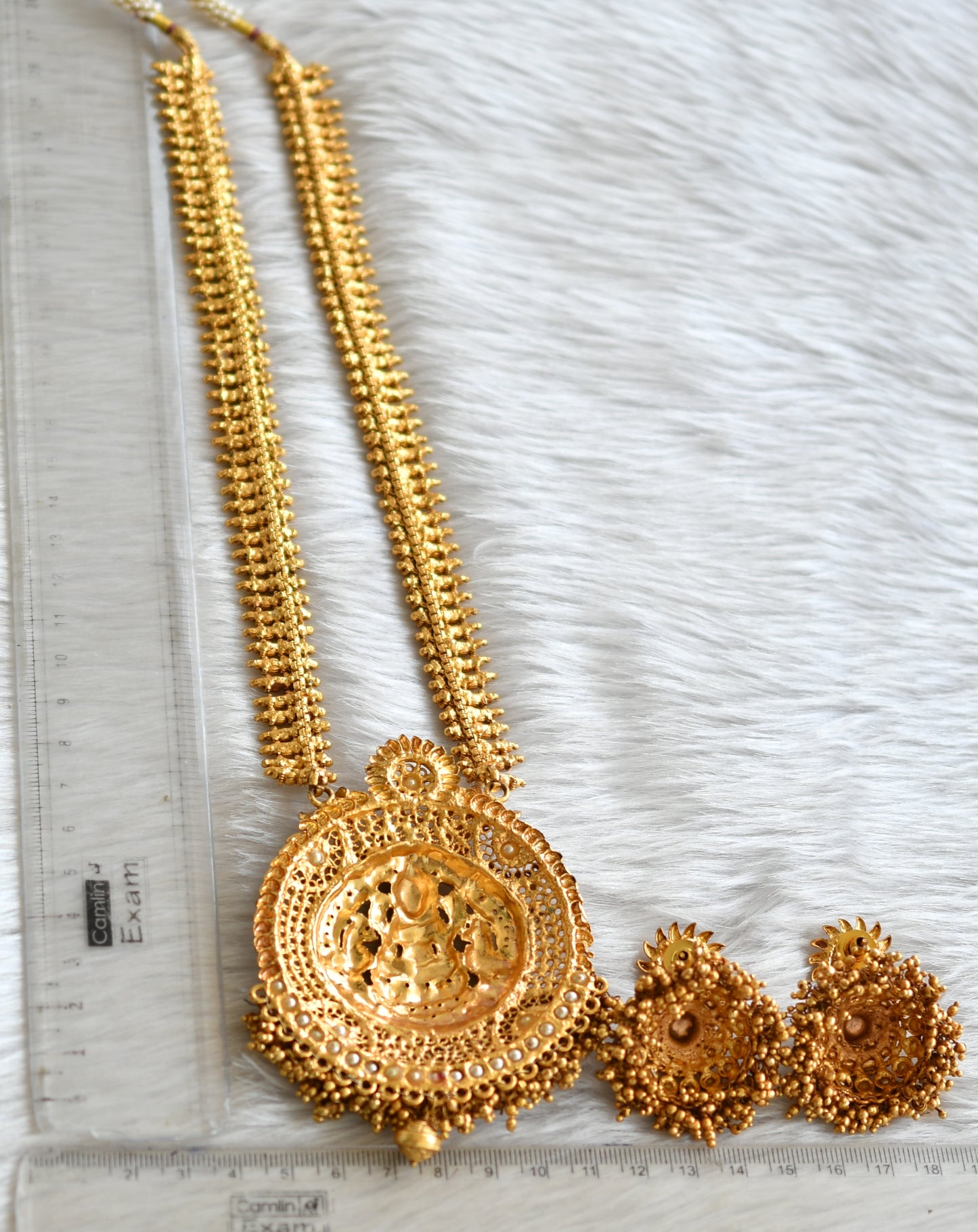 Antique pearl gold cluster lakshmi haar set dj-16867