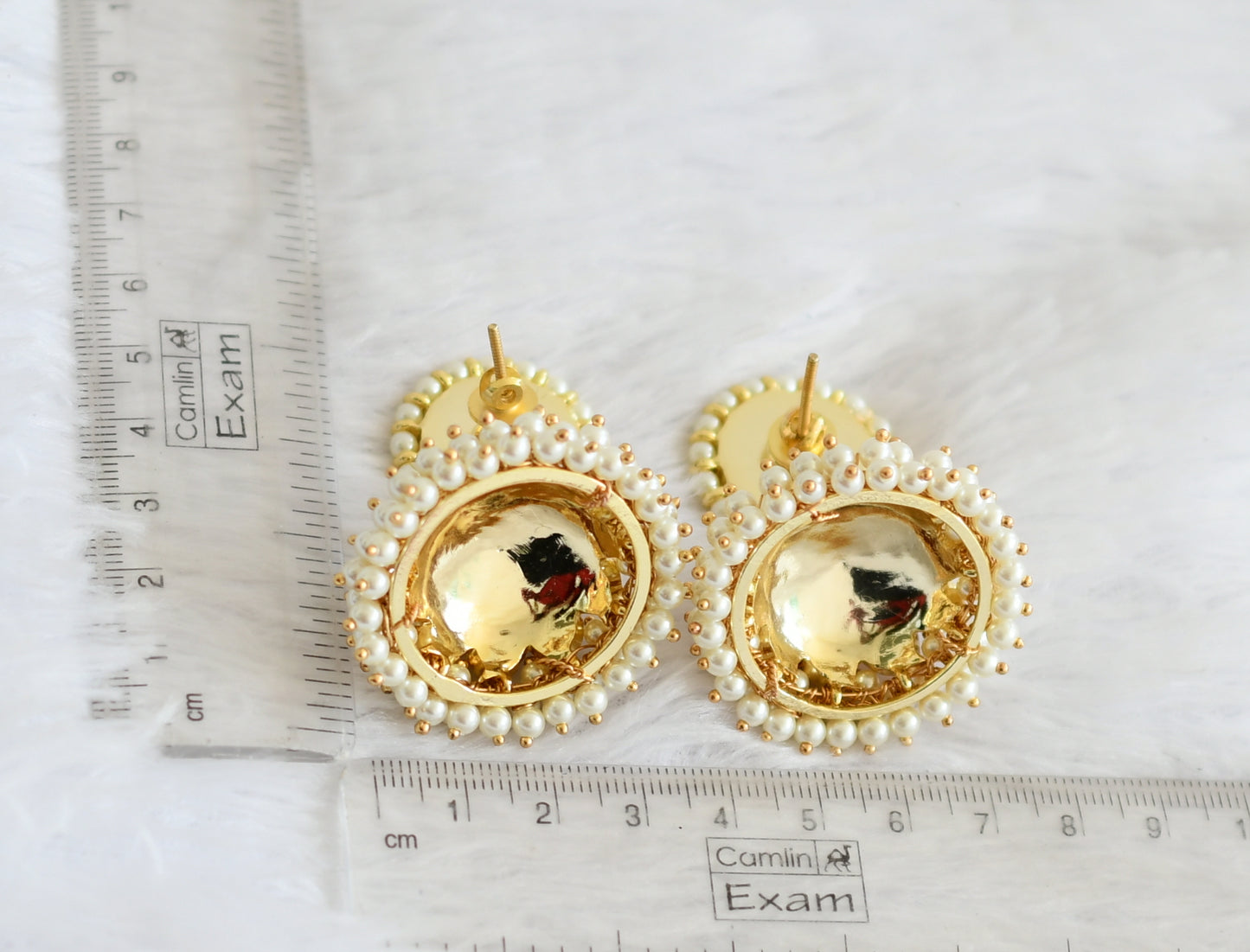 Gold tone precious kemp-green-white pearl jhumkka dj-50865