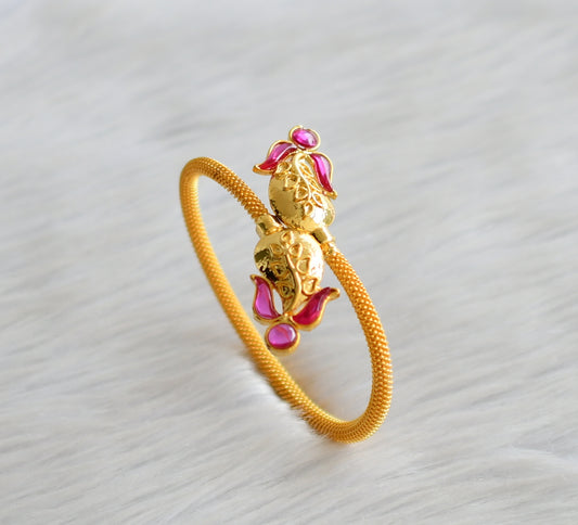 Gold tone real kemp mango bracelet dj-03143