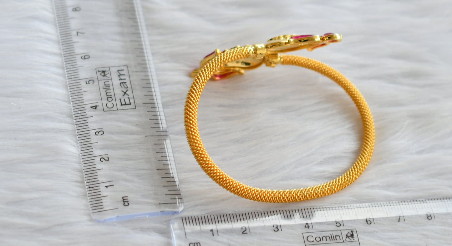 Gold tone real kemp mango bracelet dj-03143