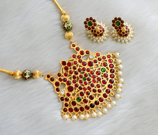 Gold tone kemp-green necklace dj-29297