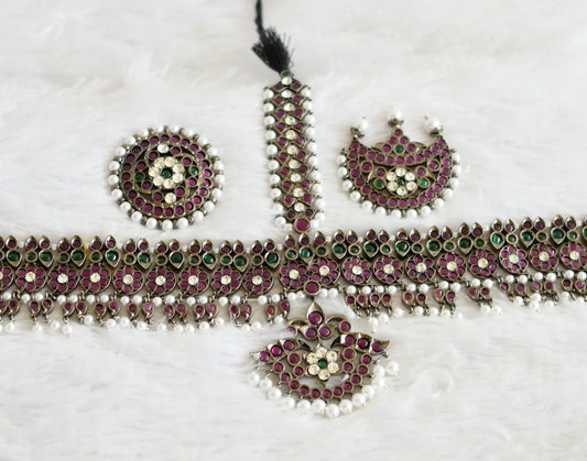 Black finish precious kemp-green-white mango maang tikka and sun moon dj-50849