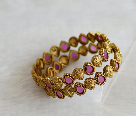 Antique gold tone ruby thilak stone bangles(2.6) dj-50903
