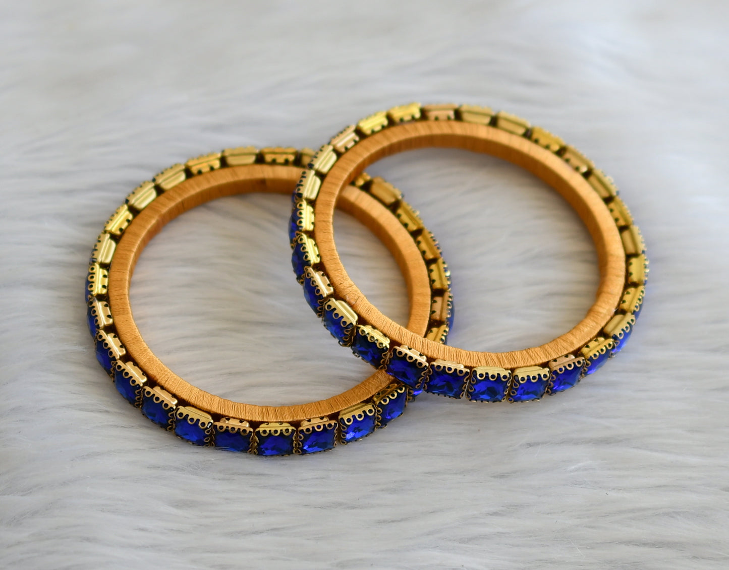 Silk thread blue block stone bangles(2.6) dj-45497