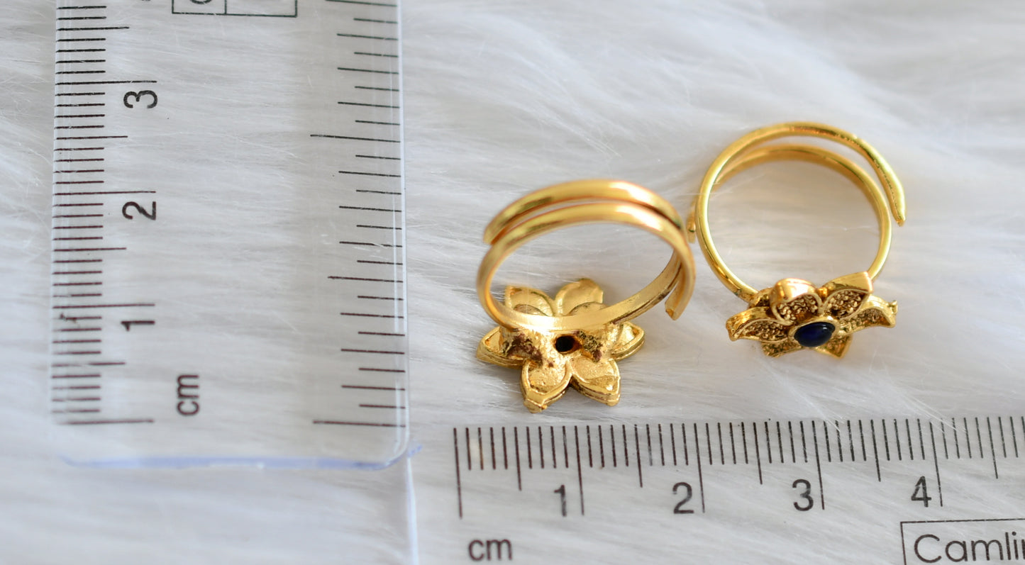 Antique gold tone blue stone flower toe ring dj-43876