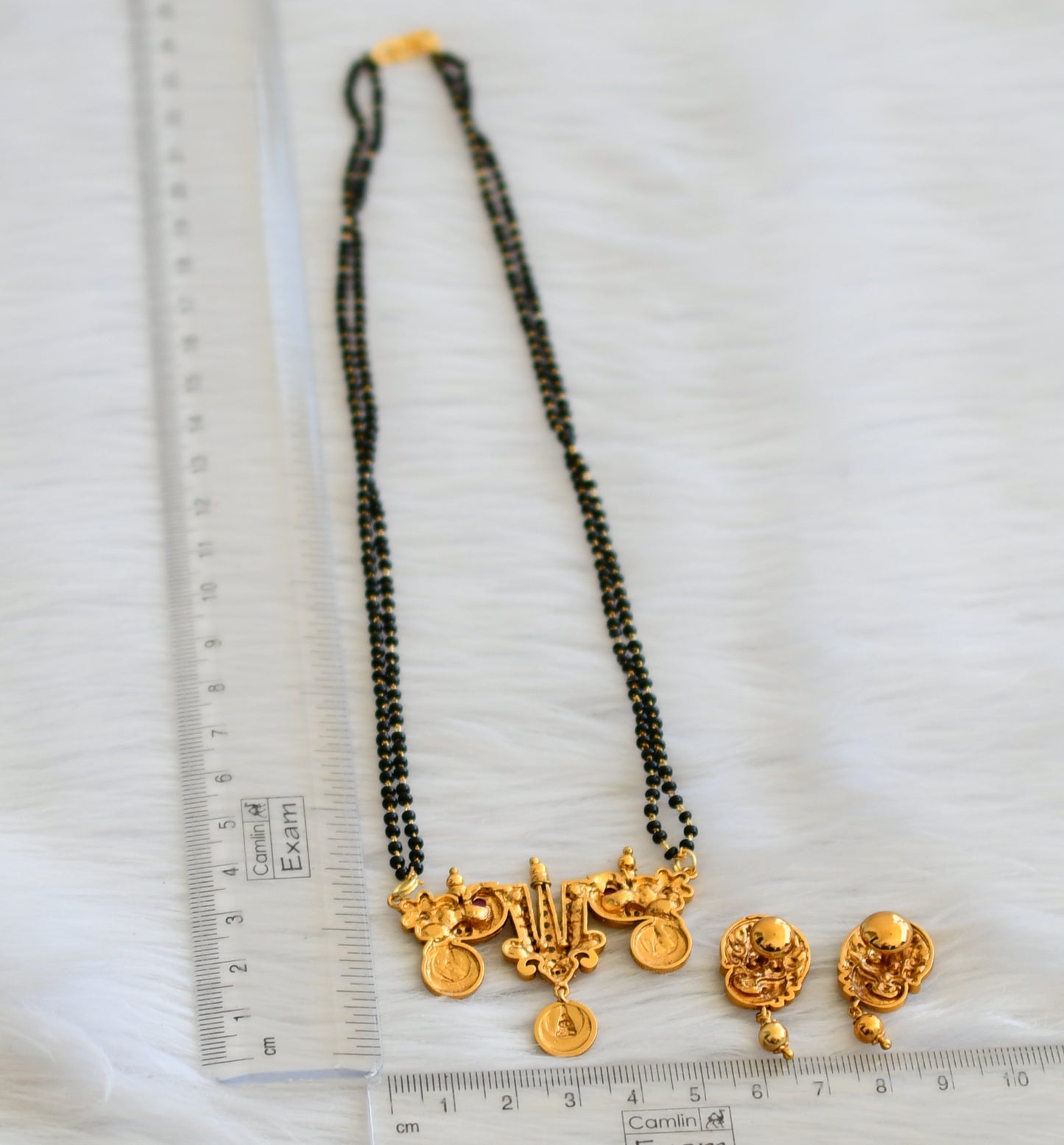 Matte finish kemp-green peacock Thirumal nama mangalsutra set dj-45615