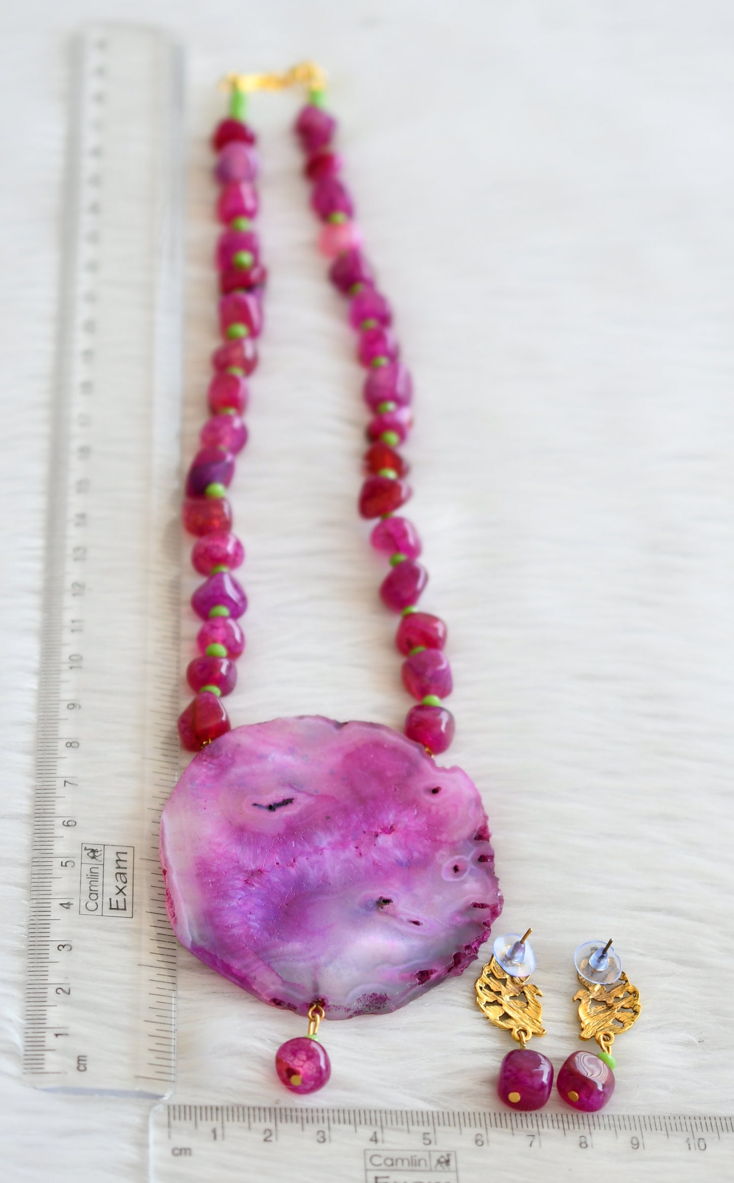 Hand painted radha-krishna sliced agate pendant with pink-green onyx beaded necklace set dj-45661