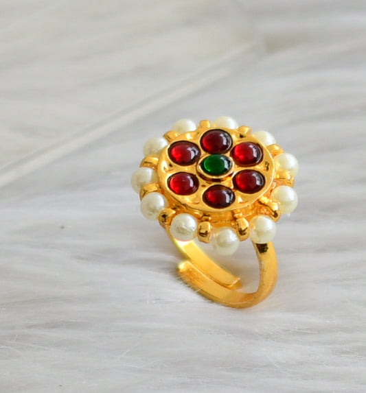 Gold tone kemp-green-pearl round finger ring dj-45727
