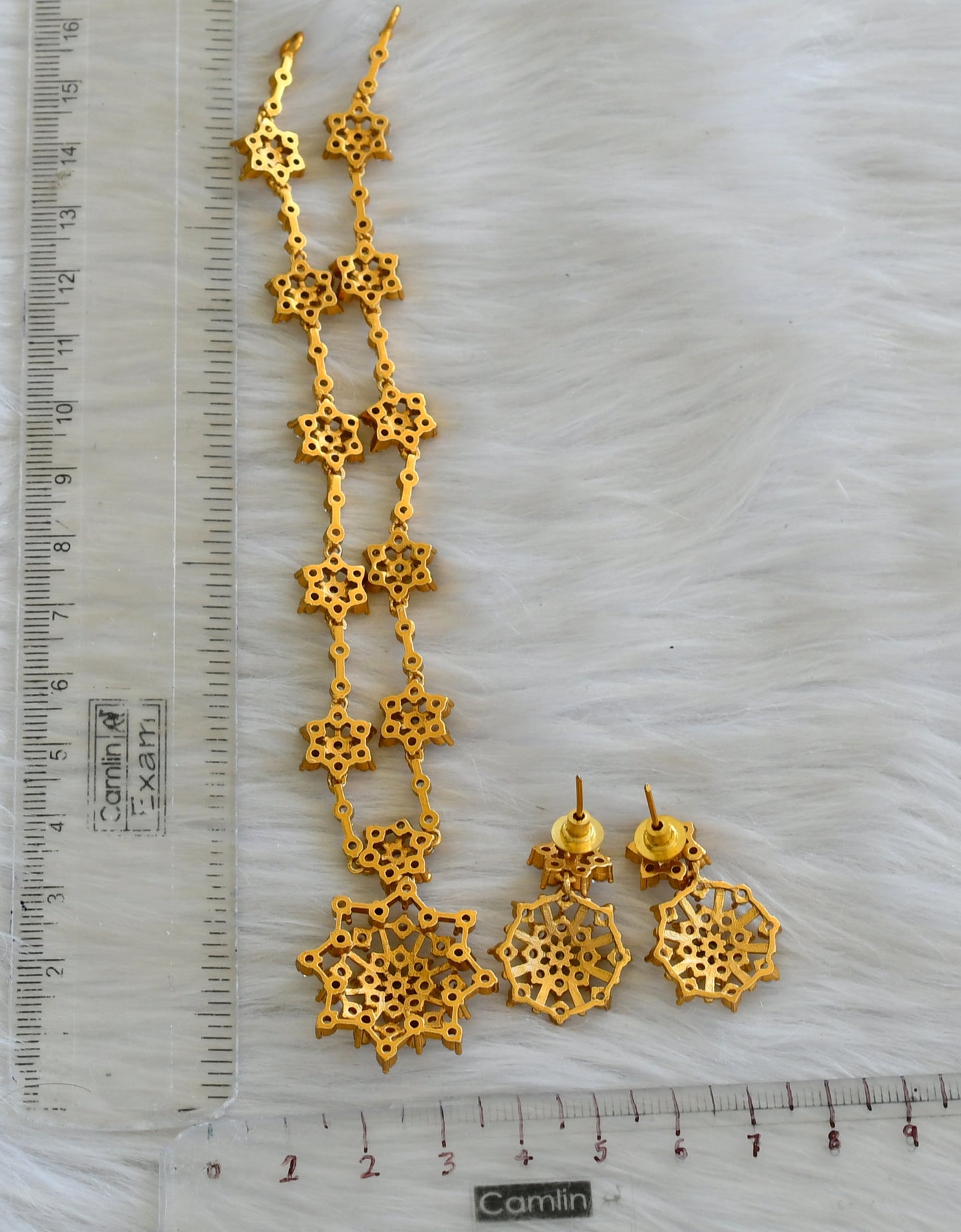 Matte finish Cz white flower necklace set dj-42711