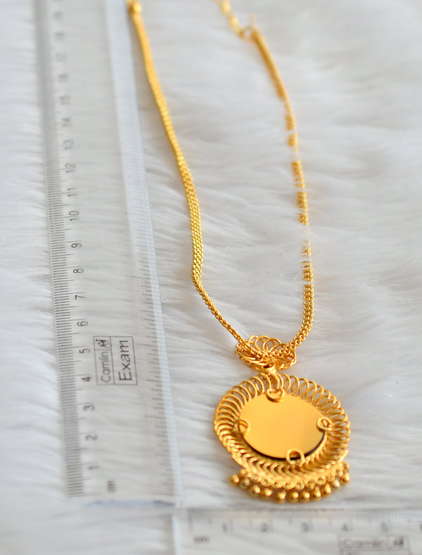 Gold tone kerala style pink-green round necklace dj-45827