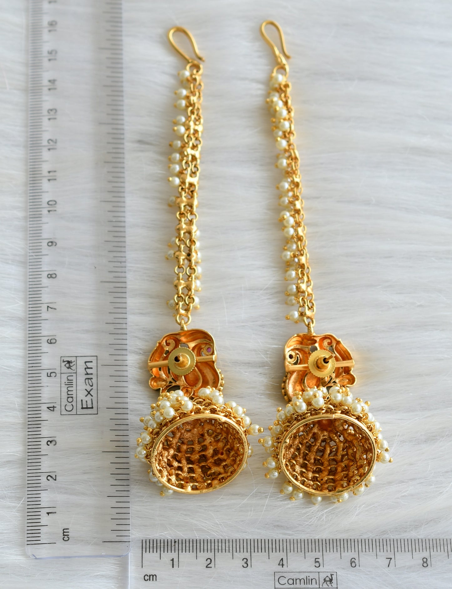 Matte finish ruby Swan pearl cluster jhumkka with ear side chain dj-44078