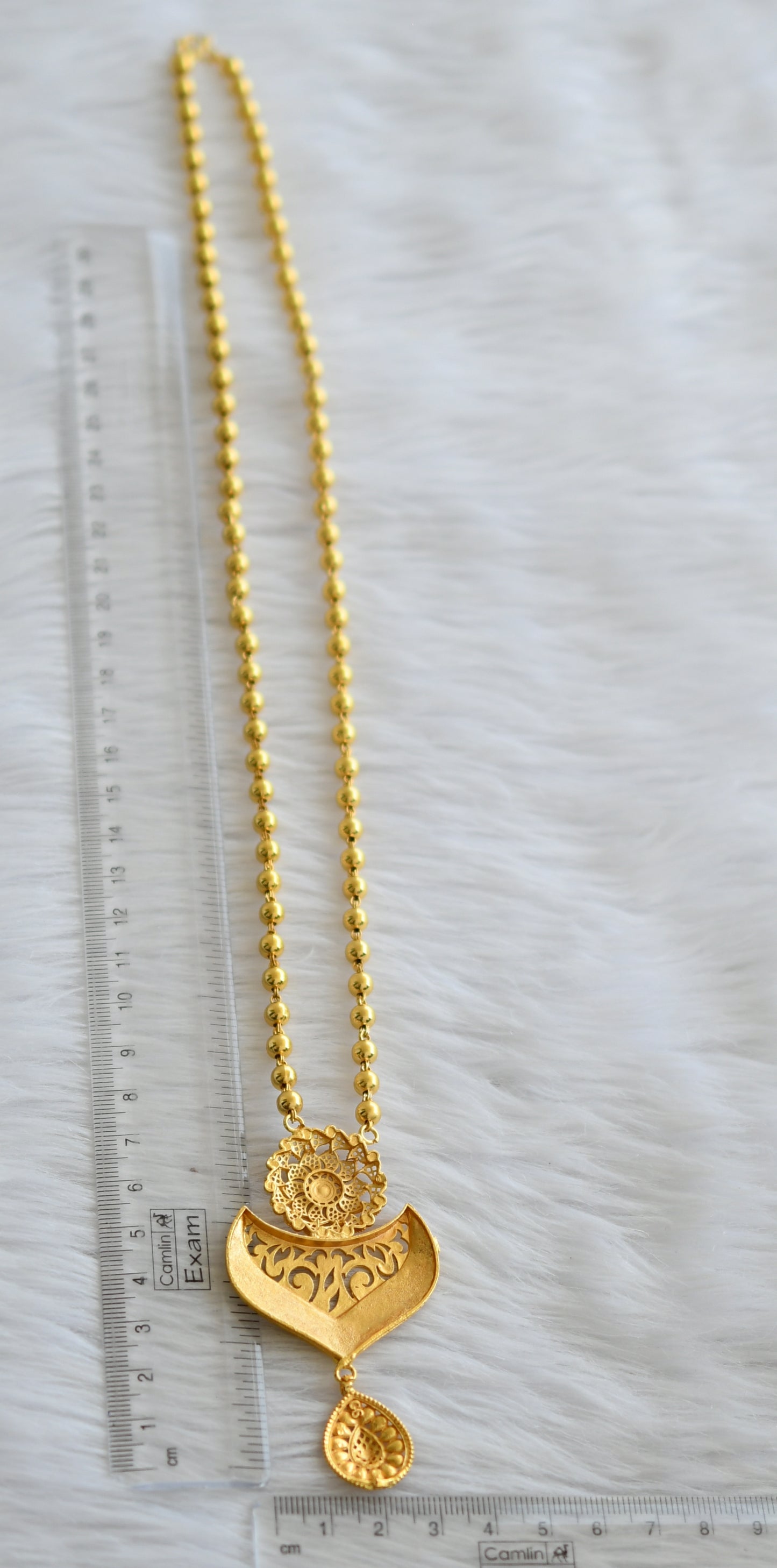 Matte gold tone kerala style ruby stone ball chain haar dj-45841