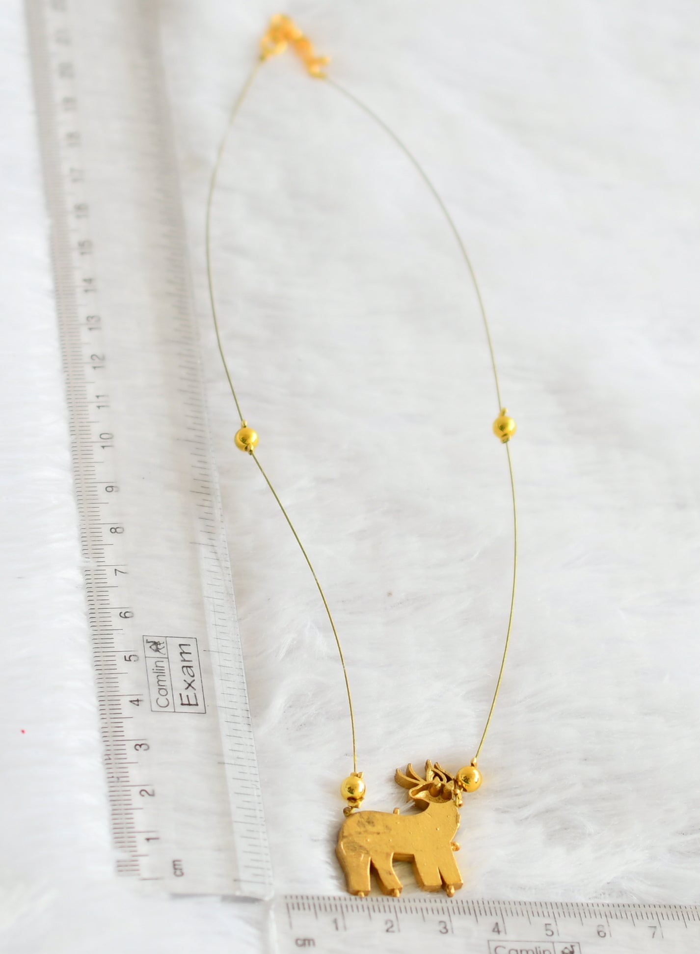 Gold tone white kundan jadau deer invisible necklace dj-49347