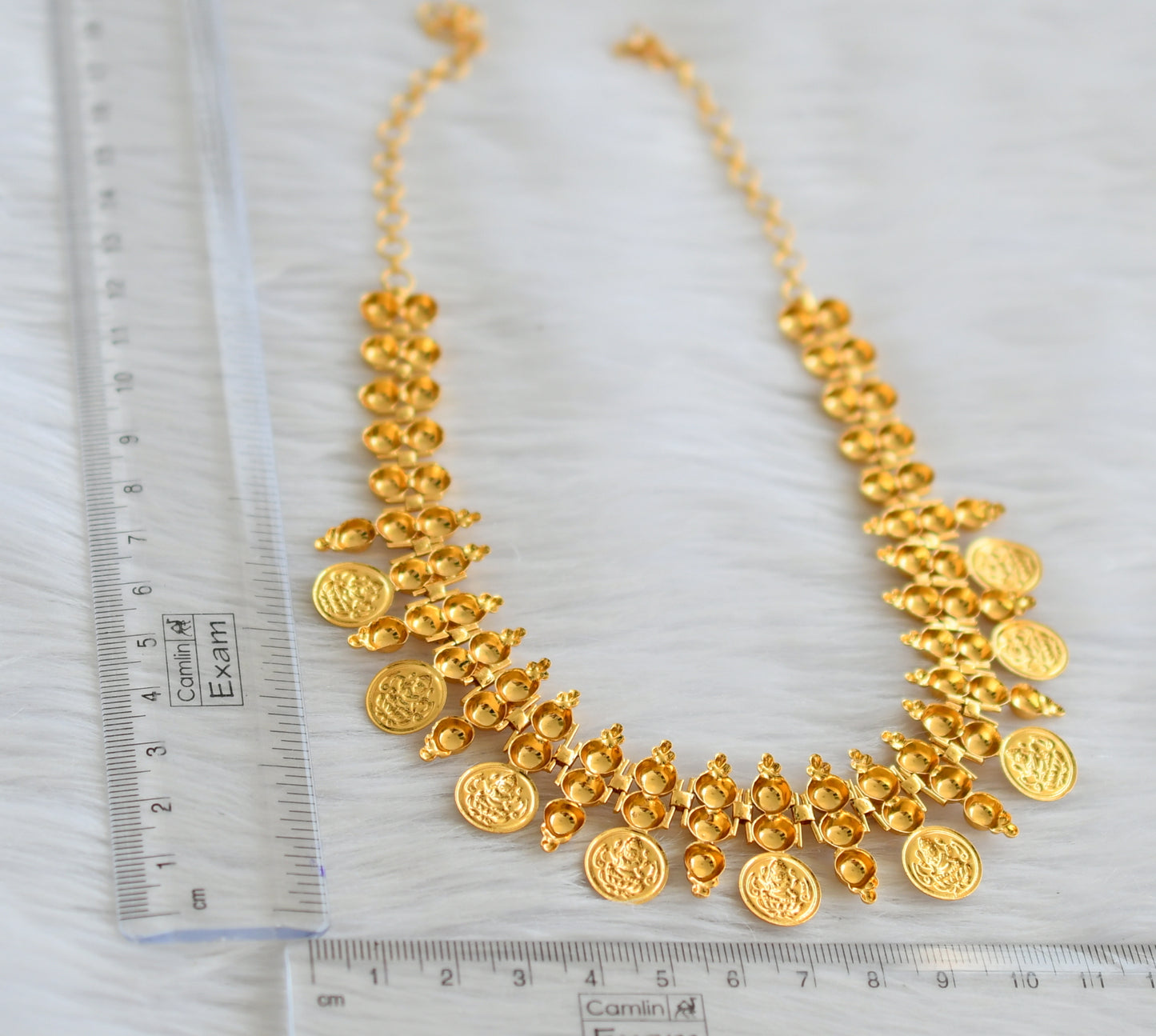 Gold tone pink lakshmi coin necklace dj-44129