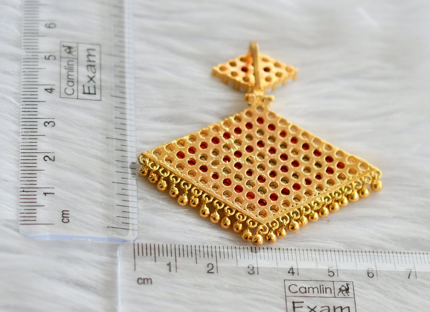 Gold tone Kerala style coral-pearl pathakkam pendant dj-42643