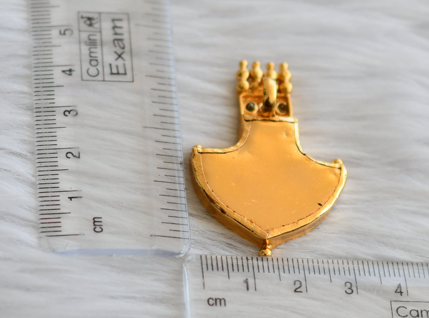 Gold tone kerala style brown-white palakka pendant dj-45944