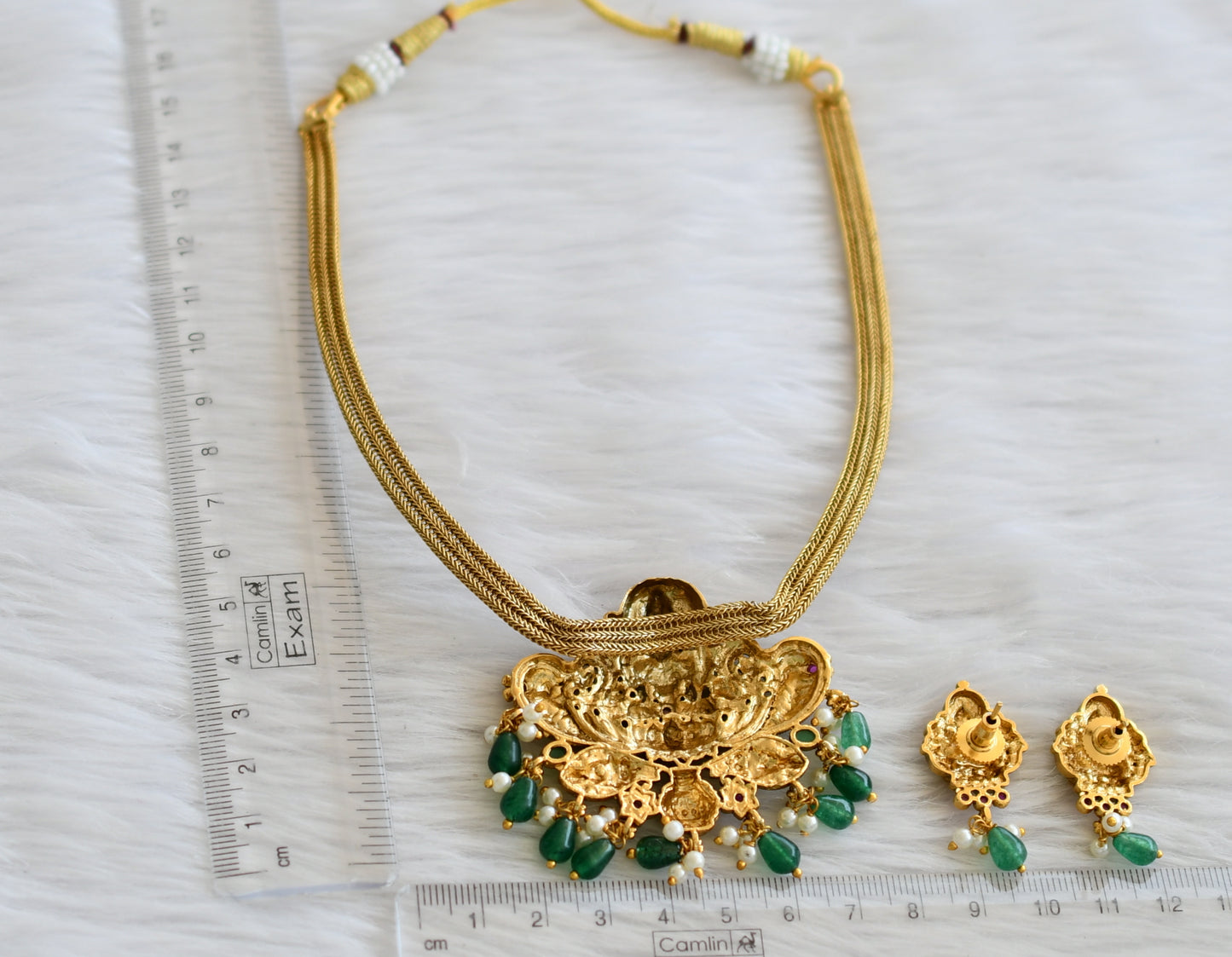 Matte finish kemp-green beaded lakshmi lotus necklace set dj-45979