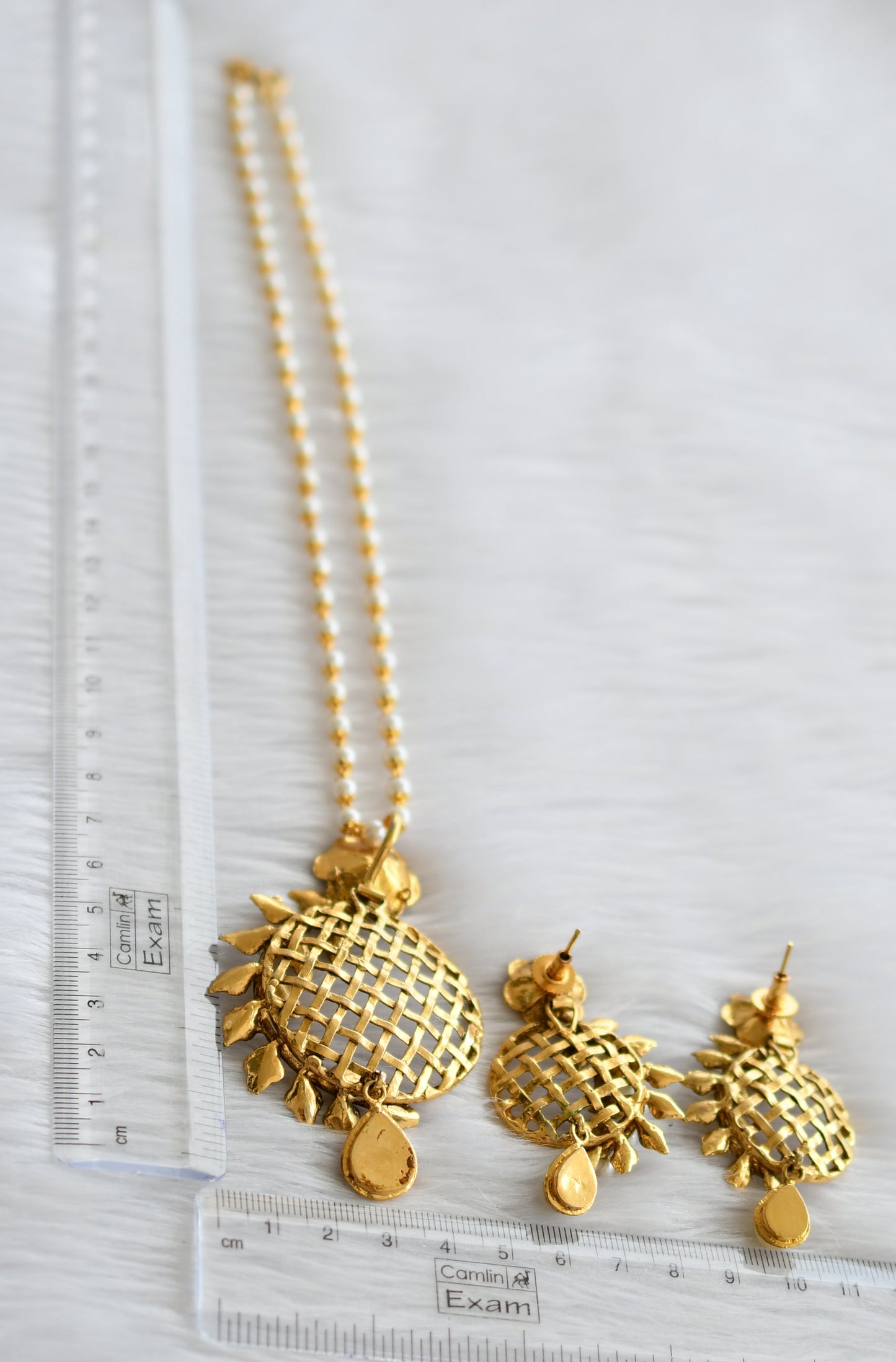 Antique gold tone replica green-pearl flower necklace set dj-44235