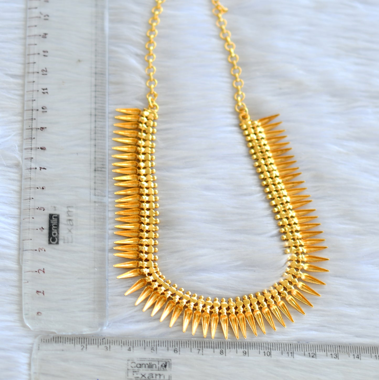 Gold tone pink stone mulla mottu Kerala style necklace dj-38263