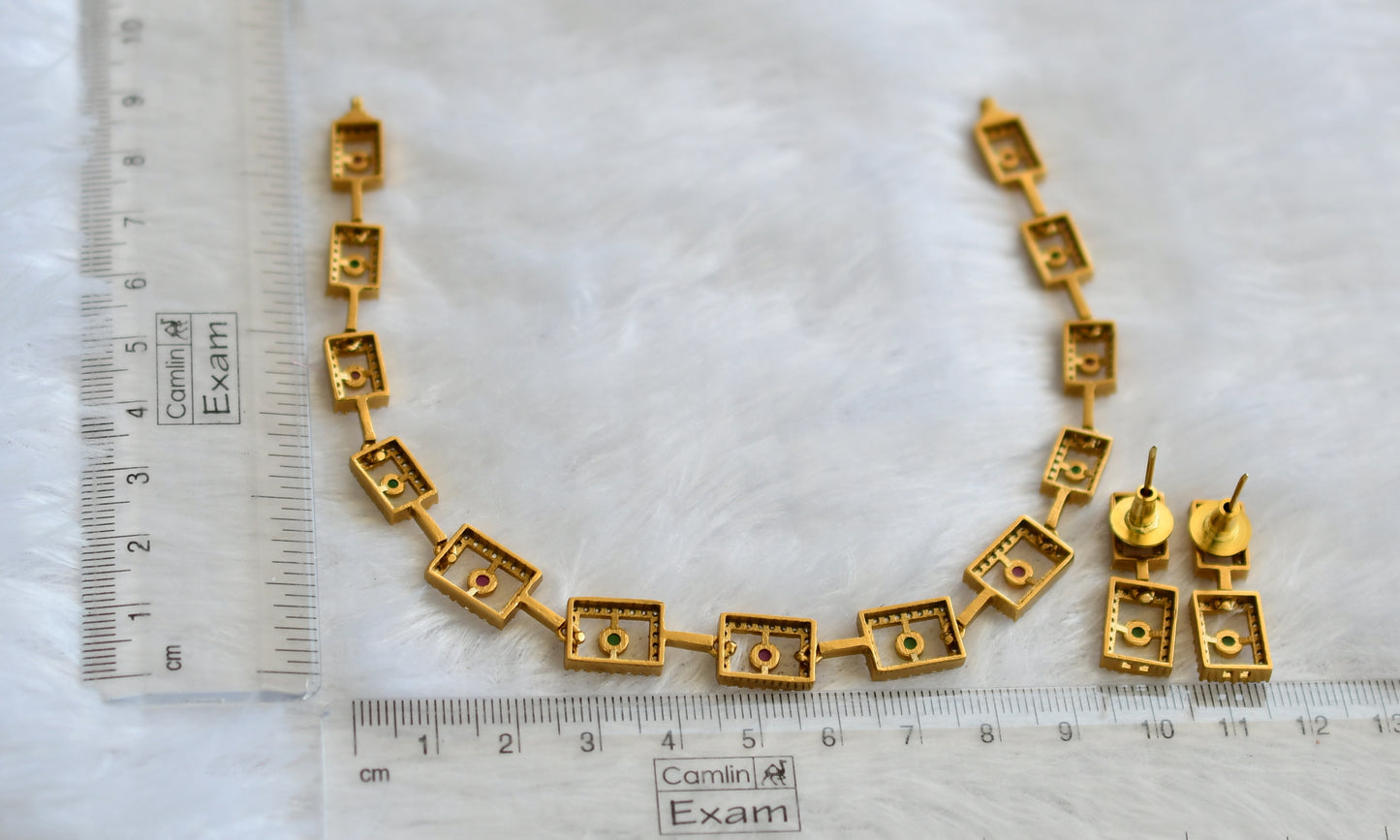 Matte finish ruby-green-white block necklace set dj-46143
