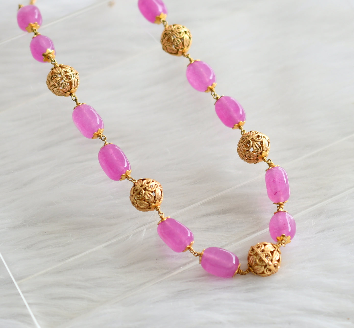 Antique gold tone pink beaded mala/necklace dj-44367