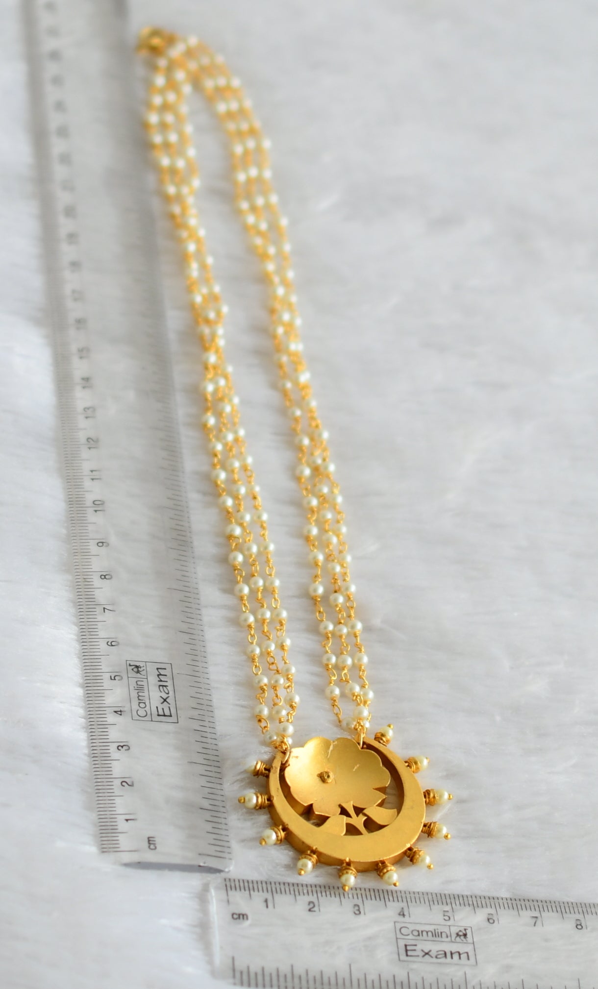 Gold tone pink-green-white kundan jadau pearl flower pendant with chain dj-47778