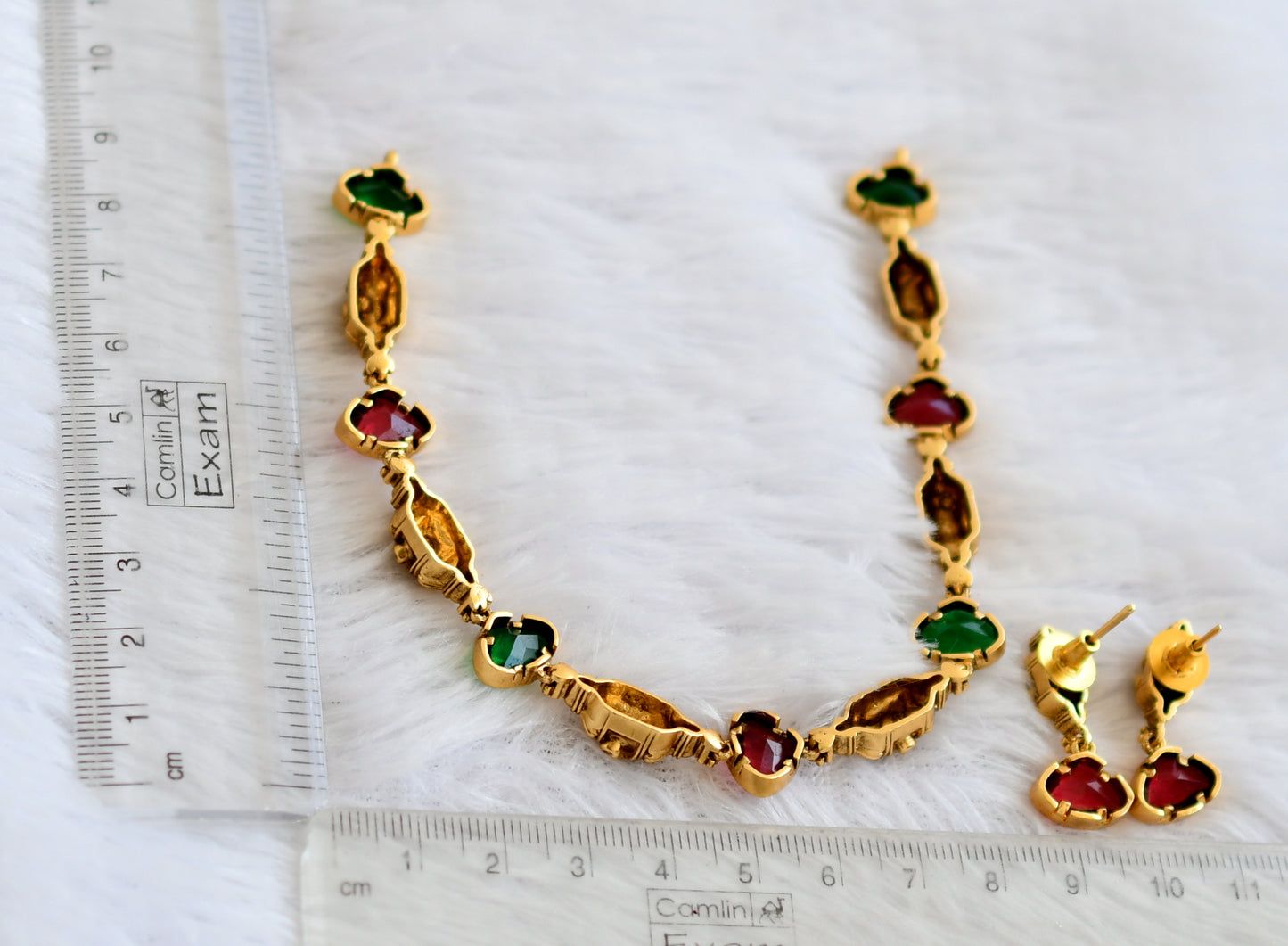 Antique gold tone green-magenta pink stone necklace set dj-49730